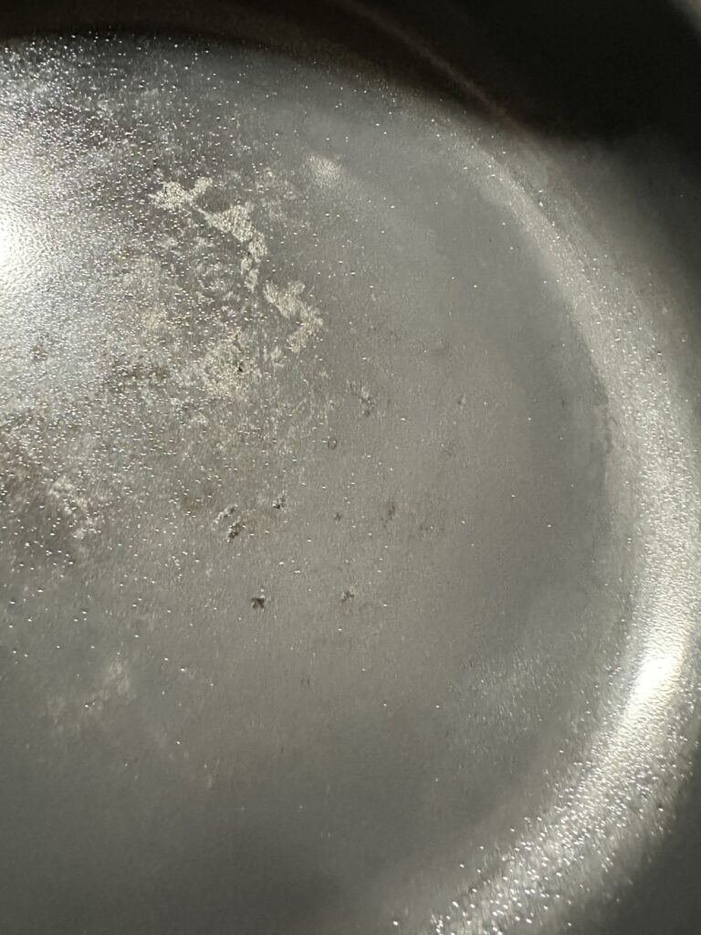 取っ手の取れるグリーンパンを実際に使って汚れが落ちなかった写真